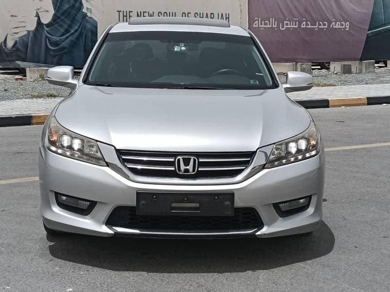 2015 Honda Accord LX thumbnail 2