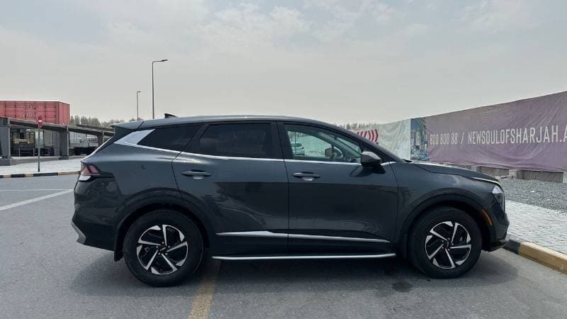 2023 Kia Sportage LX thumbnail 7