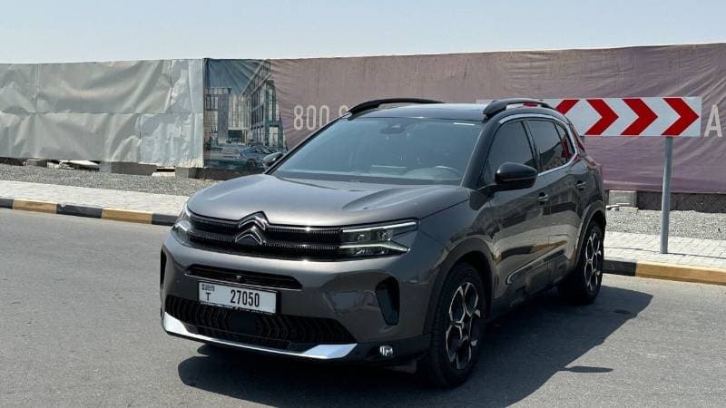 2025 Citroen C5 Aircross SHINE thumbnail 3