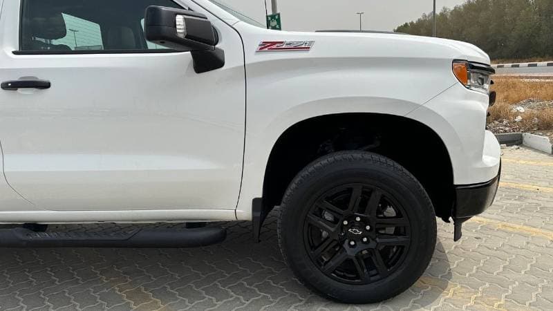 2023 Chevrolet Silverado 1500 REGULAR CAB 2LT TRAILBOSS thumbnail 4
