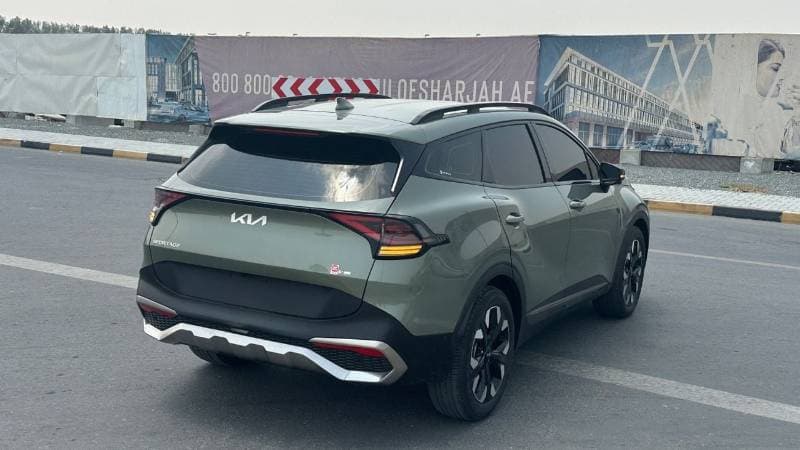 2025 Kia Sportage SX thumbnail 7