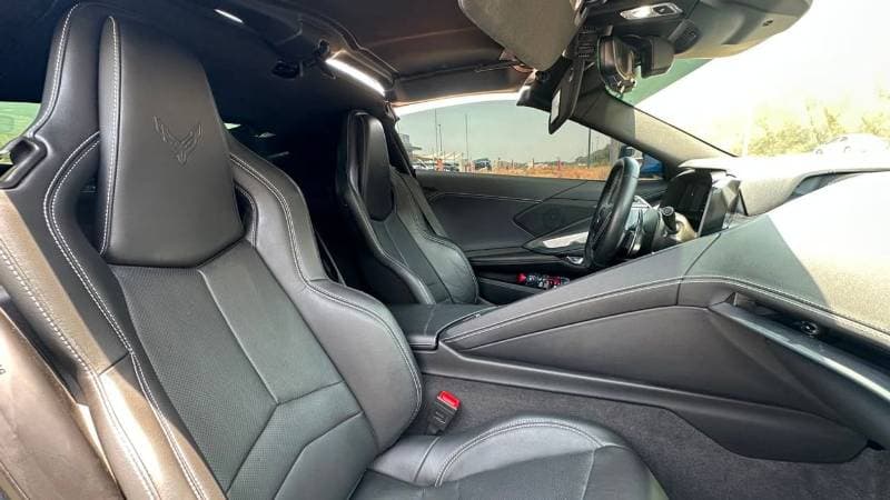 2025 Chevrolet Corvette STINGRAY 1LT Z51 thumbnail 6