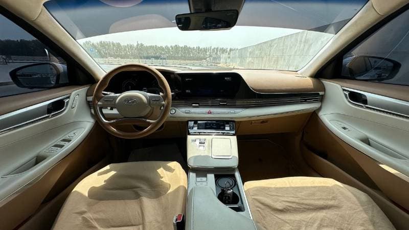 2023 Hyundai Azera PREMIUM thumbnail 4