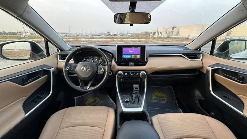 2025 Toyota RAV4 EXR HEV thumbnail 4