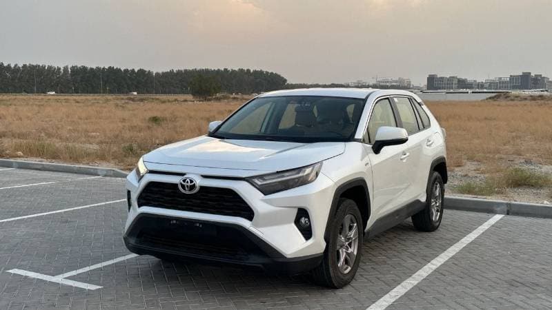 2025 Toyota RAV4 EXR HEV thumbnail 3