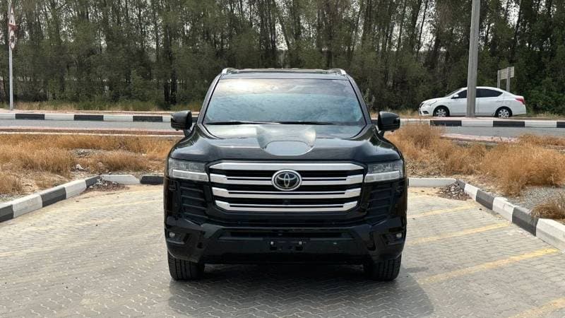 2023 Toyota Land Cruiser GXR thumbnail 2