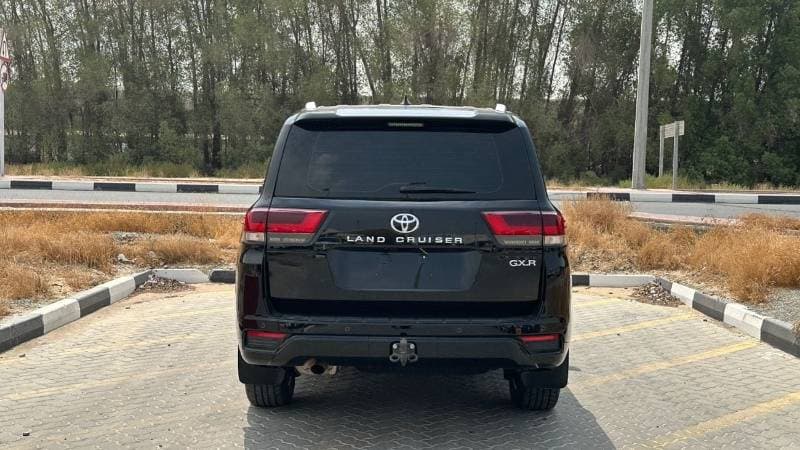 2023 Toyota Land Cruiser GXR thumbnail 8