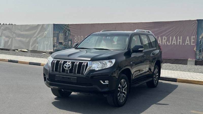 2023 Toyota Prado TX L thumbnail 3