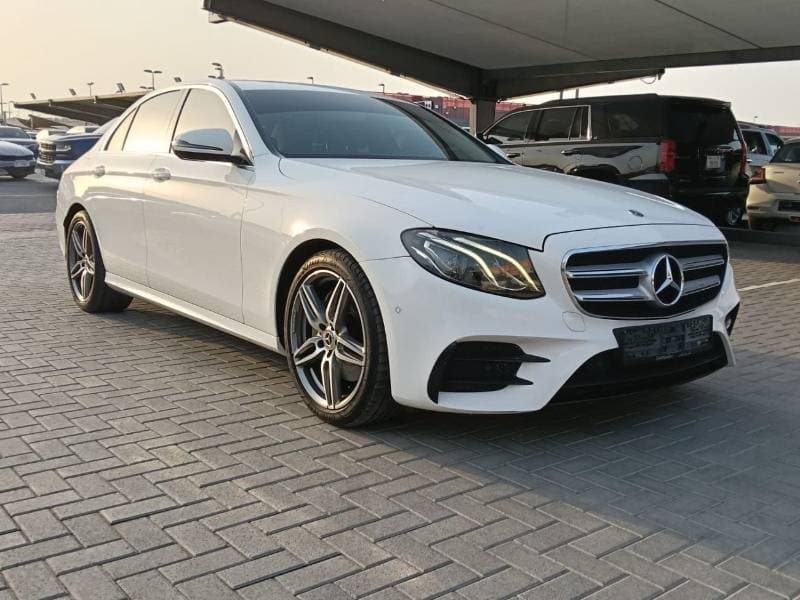 2019 Mercedes Benz E200 AMG thumbnail 6