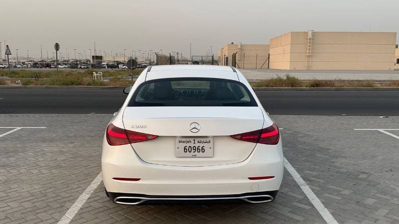 2022 Mercedes Benz C300 AMG thumbnail 8