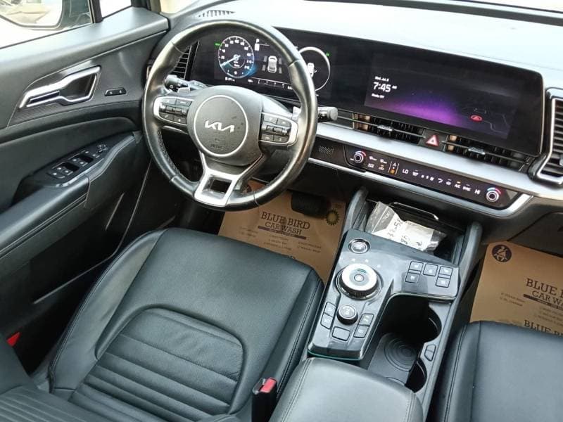 2023 Kia Sportage EX thumbnail 4