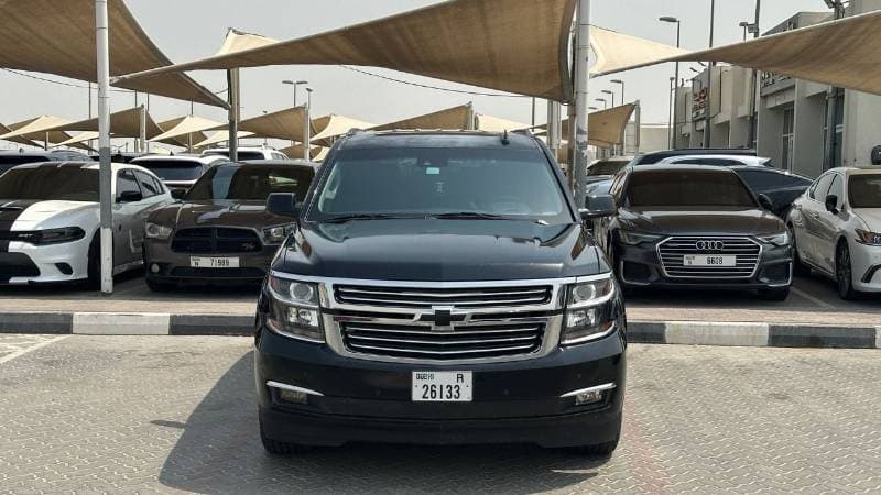 2015 Chevrolet Tahoe LTZ thumbnail 2