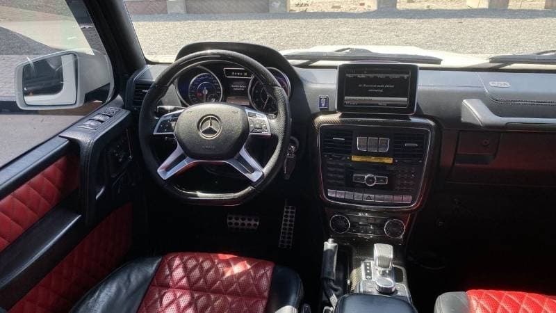 2015 Mercedes Benz G63 AMG STANDARD thumbnail 6