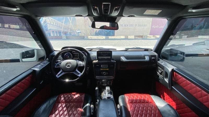 2015 Mercedes Benz G63 AMG STANDARD thumbnail 4