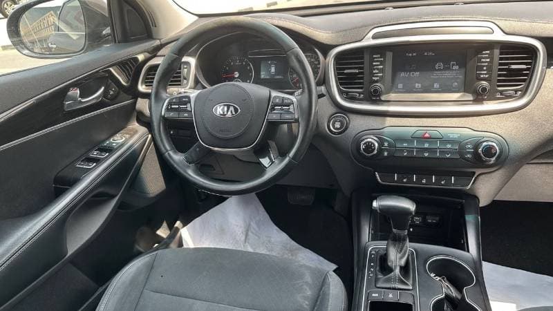 2019 Kia Sorento LX thumbnail 6