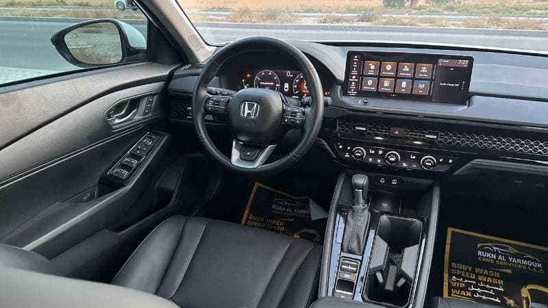 2025 Honda Accord HEV EXL thumbnail 6