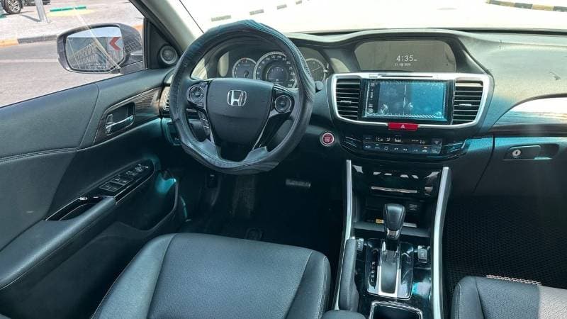 2017 Honda Accord EX PLUS thumbnail 6