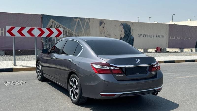 2017 Honda Accord EX PLUS thumbnail 7