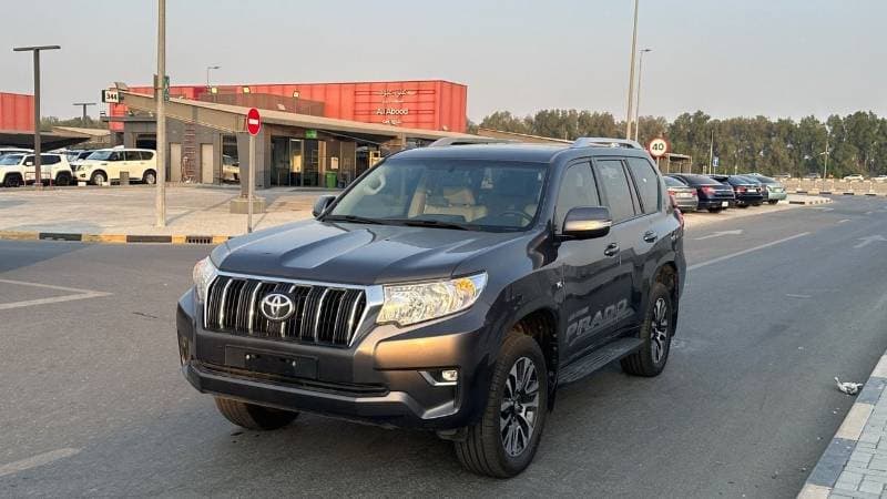 2022 Toyota Prado TX L thumbnail 3