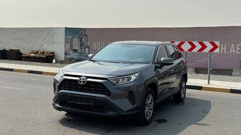 2025 Toyota RAV4 EX thumbnail 3