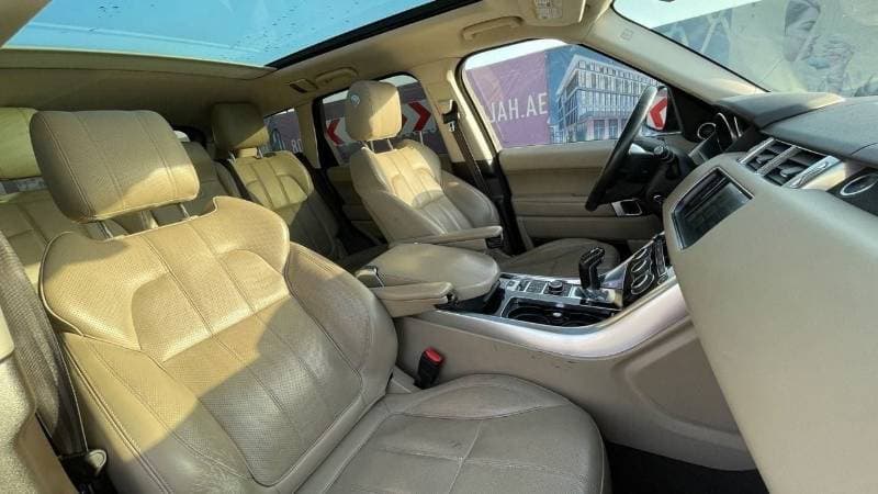 2015 Land Rover Range Rover Sport HSE thumbnail 7