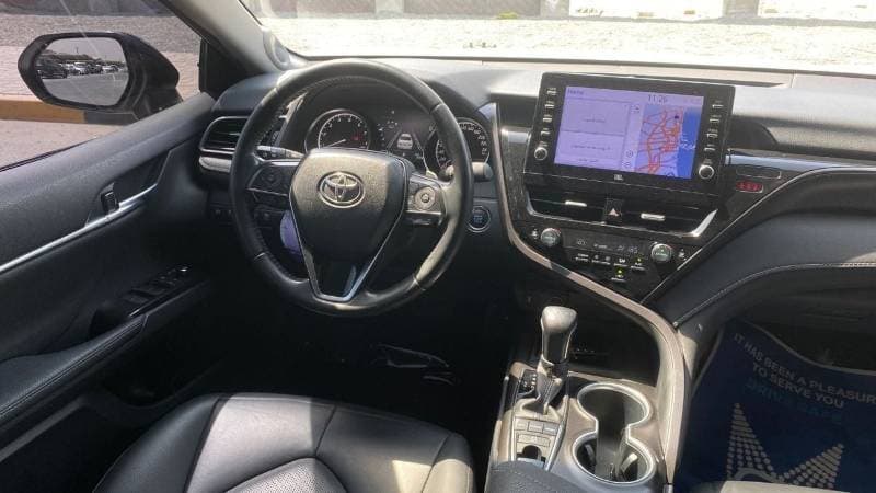 2021 Toyota Camry GRANDE HEV thumbnail 6