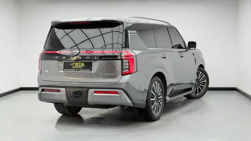 2025 Nissan Patrol LE PLATINUM CITY thumbnail 4