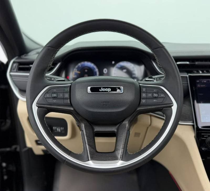 2024 Jeep Cherokee Limited thumbnail 7