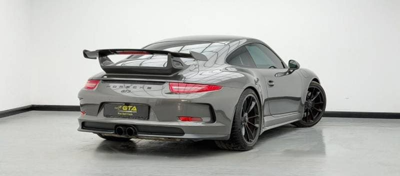 2015 Porsche 911 GT3 thumbnail 4