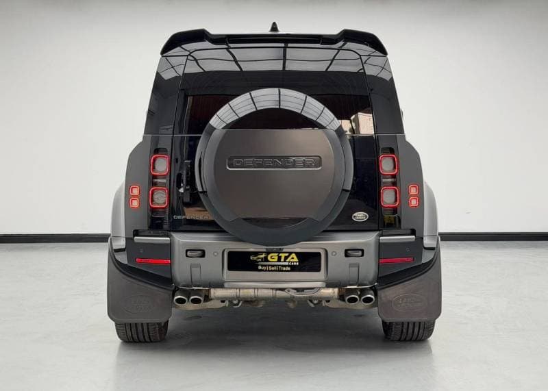 2023 Land Rover Defender 110 CARPATHIAN EDITION P525 thumbnail 5