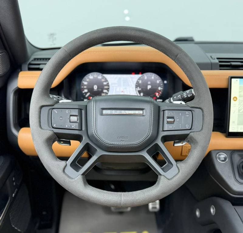 2023 Land Rover Defender 110 CARPATHIAN EDITION P525 thumbnail 7