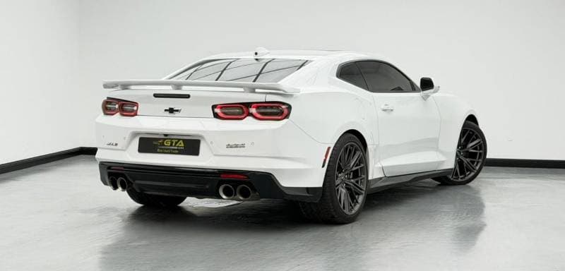 2020 Chevrolet Camaro ZL1 CARBON FIBER thumbnail 4