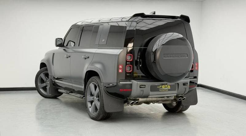 2023 Land Rover Defender 110 CARPATHIAN EDITION P525 thumbnail 6