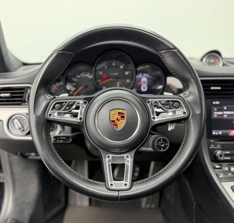 2017 Porsche 911 CARRERA 4S thumbnail 8