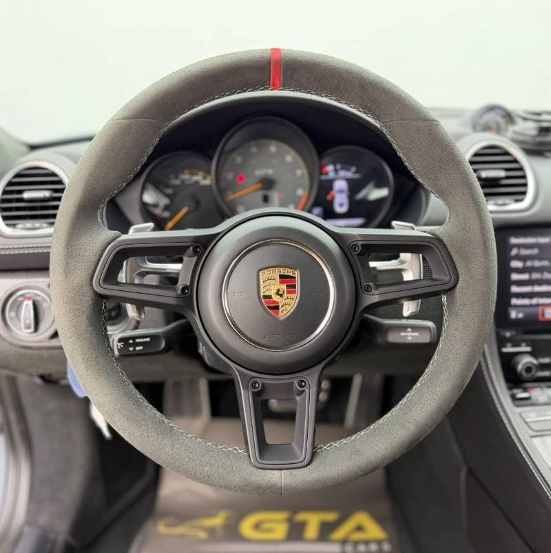 2023 Porsche Cayman thumbnail 7