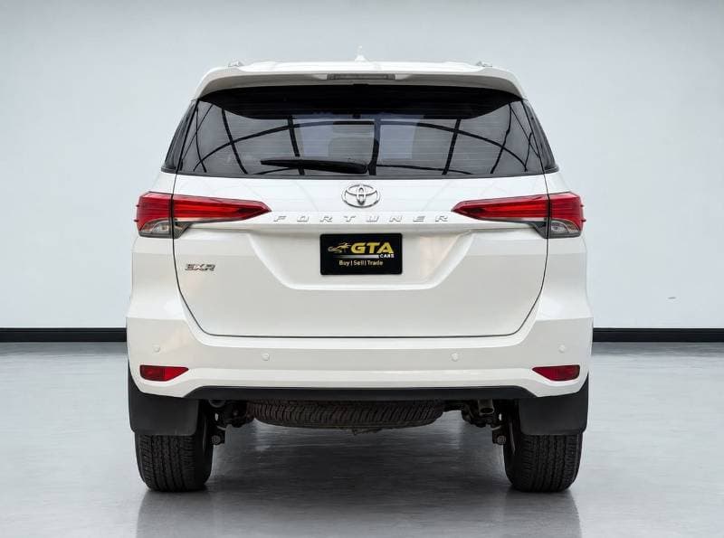 2024 Toyota Fortuner EXR thumbnail 5