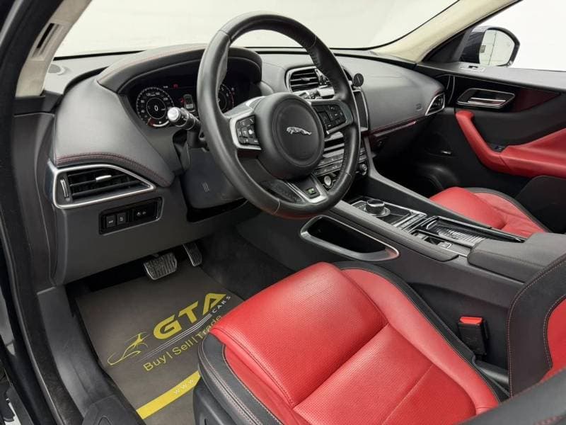 2019 Jaguar F PACE R SPORT thumbnail 8