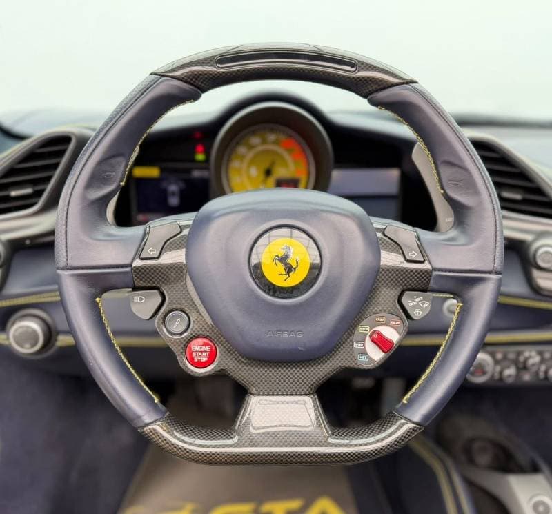 2017 Ferrari 488 Spider STANDARD thumbnail 8