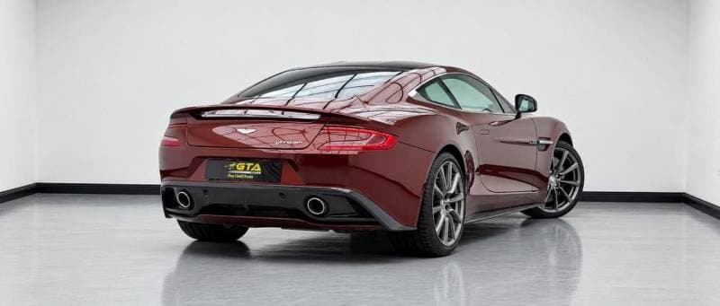2015 Aston Martin Vanquish STANDARD thumbnail 4