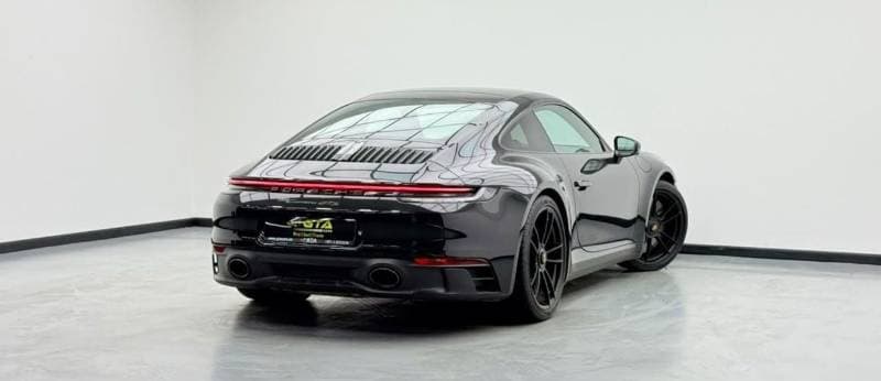 2023 Porsche 911 CARRERA GTS thumbnail 4
