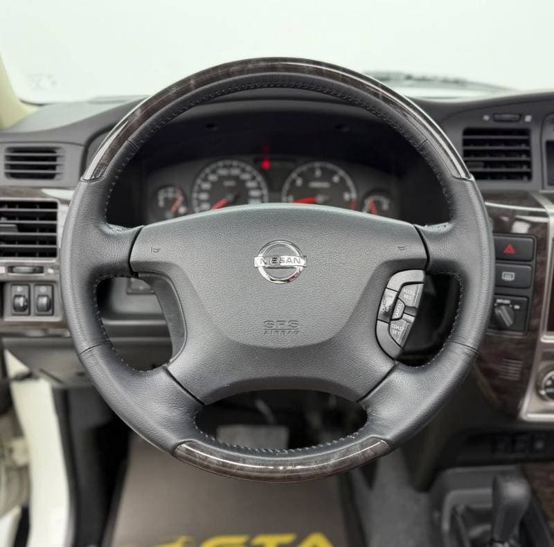 2024 Nissan Patrol SUPER SAFARI thumbnail 7