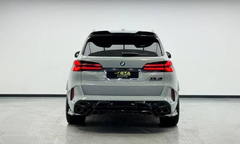2024 BMW X5 M thumbnail 5