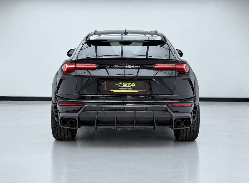 2019 Lamborghini Urus STANDARD thumbnail 5