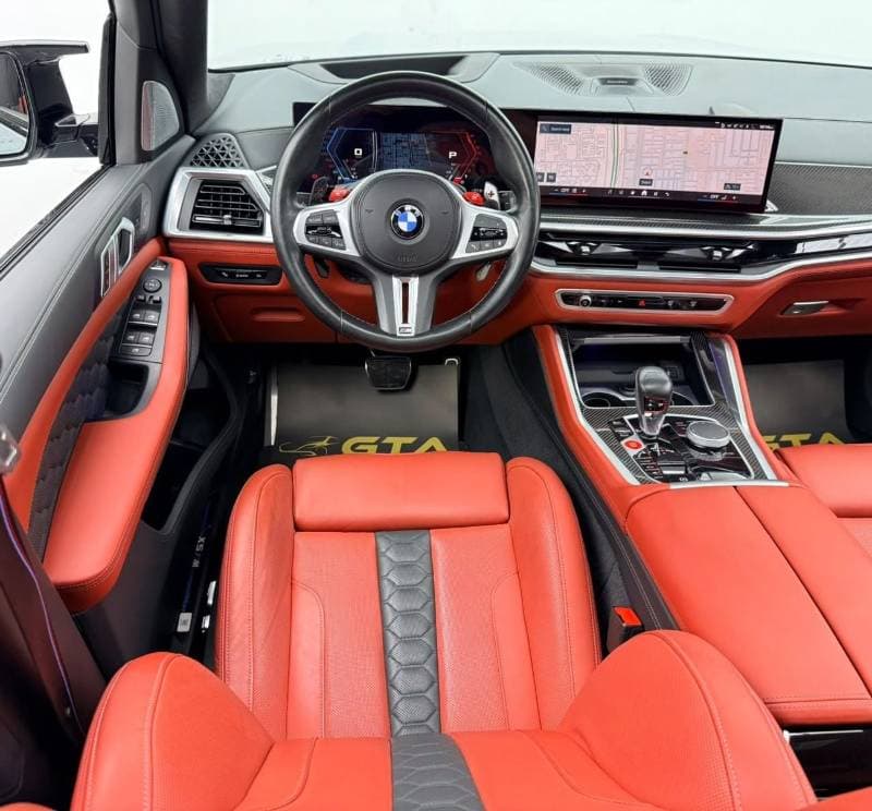 2024 BMW X5 M thumbnail 8