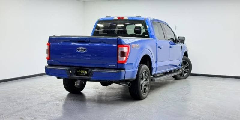 2021 Ford F 150 LARIAT thumbnail 4