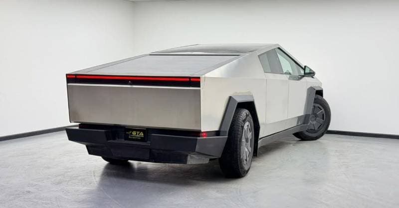 2026 Tesla Cybertruck CYBERBEAST thumbnail 4