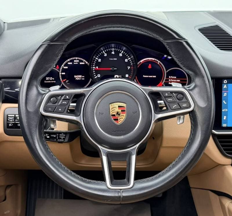 2019 Porsche Cayenne STANDARD thumbnail 7