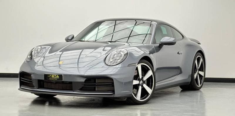 2025 Porsche 911 CARRERA