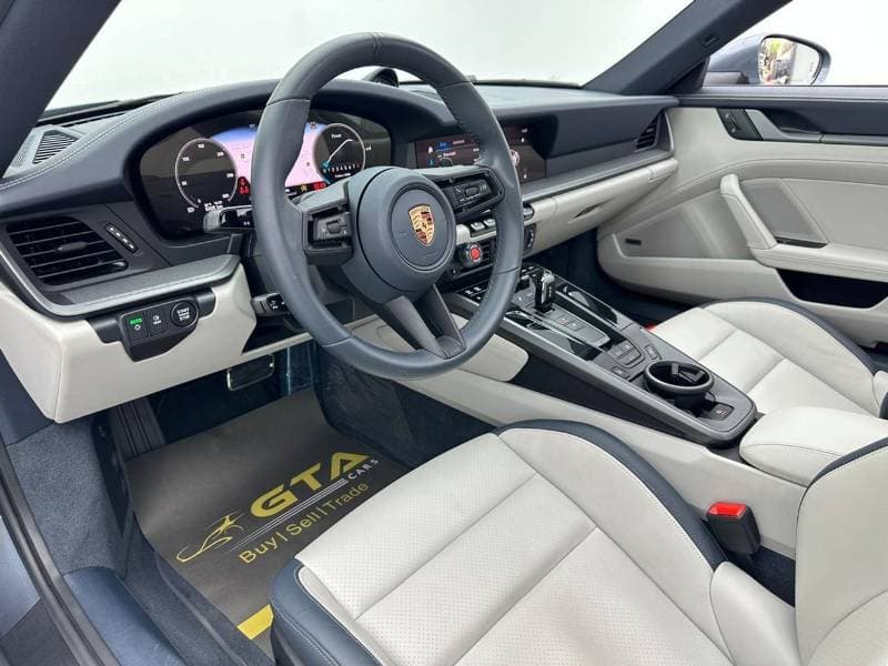 2025 Porsche 911 CARRERA thumbnail 8