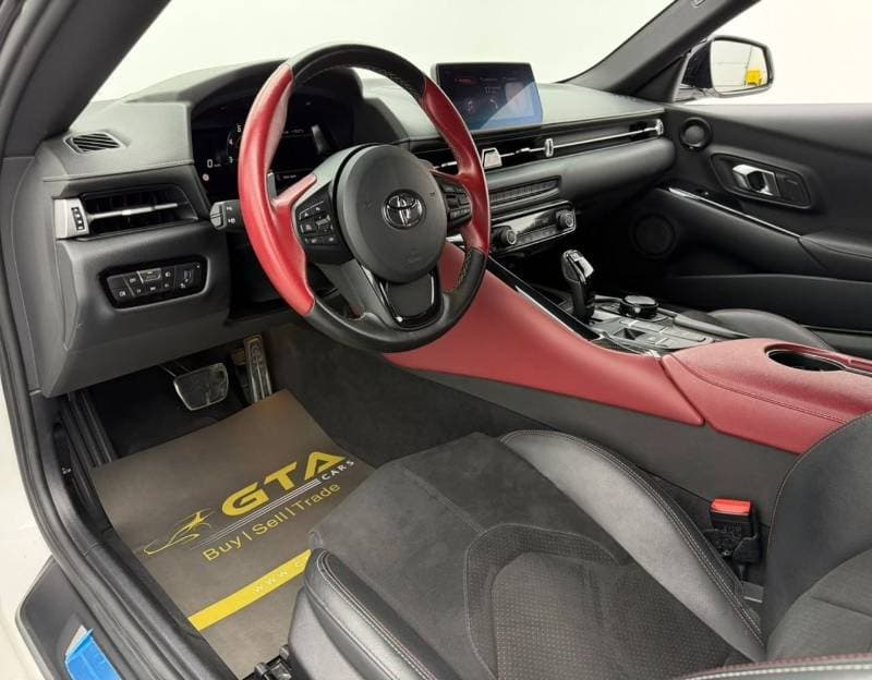 2023 Toyota Supra GR thumbnail 8